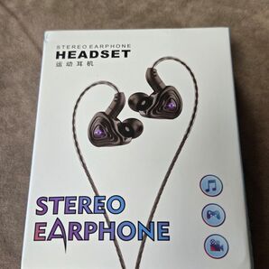 中華イヤホン Stereo Earphone HEADSET 未使用