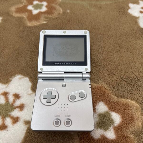 ゲームボーイアドバンスSP シルバー 本体