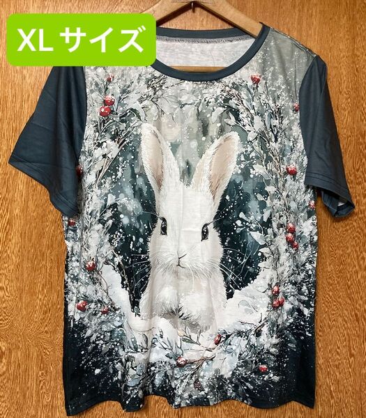 雪の中の白ウサギ♪ うさぎ柄 半袖Tシャツ XLサイズ