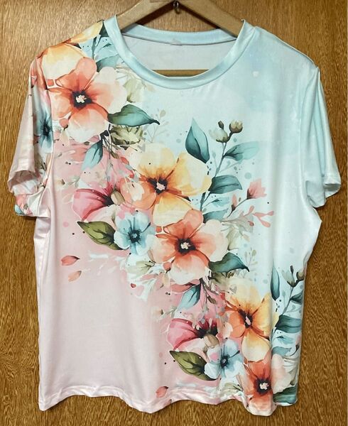花柄 半袖Tシャツ XLサイズ
