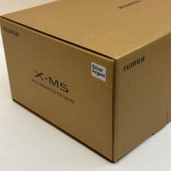 FUJIFILM X-M5 XC15-45mmレンズキット シルバー