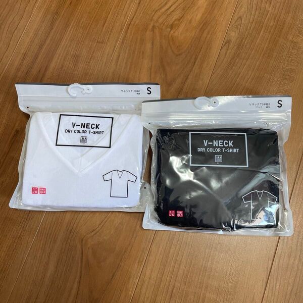ユニクロ Vネック ドライカラーTシャツ S ホワイト ブラック 2枚セット(UNIQLO)