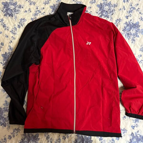 YONEX ウォームアップジャケット メンズ Lサイズ レッド