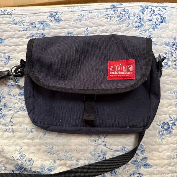Manhattan Portage ショルダーバッグ ブラック