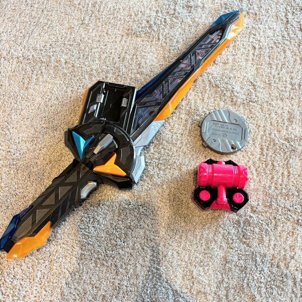 仮面ライダー ギーツ DXレイジングソード その他部材 バンダイ 箱無 おもちゃ 当時物