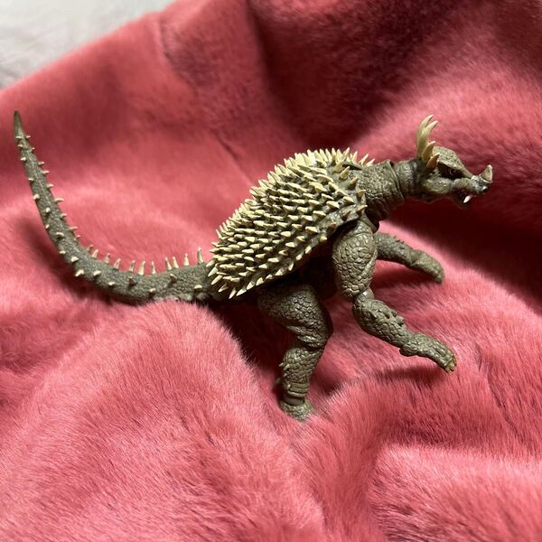 海洋堂 特撮リボルテック アンギラス フィギュア ゴジラ GODZILLA