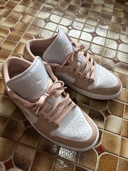ナイキ NIKE スニーカーエア ジョーダン 1 LOW ウィメンズシューズ / Air Jordan 1 Low