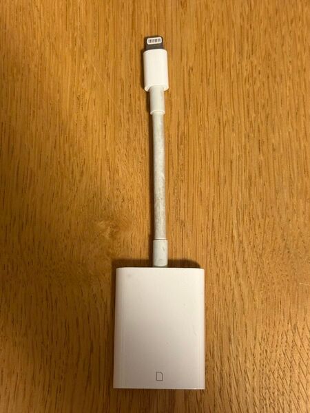 Apple Lightning - SDカードカメラリーダー