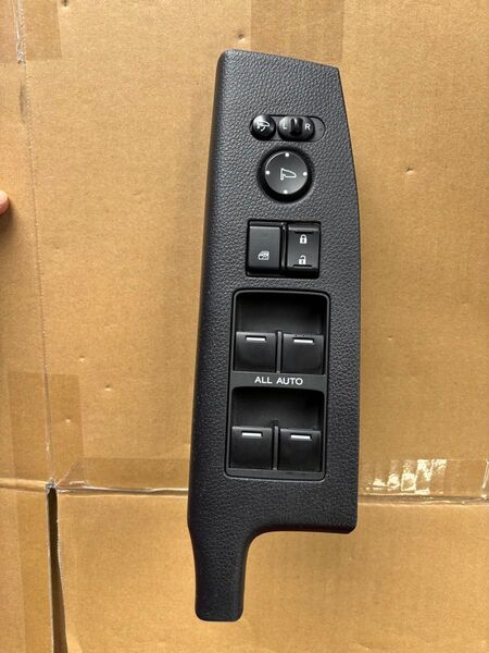 オデッセイ RC1 運転席 パワーウインドウスイッチ 35750-T6A-J41