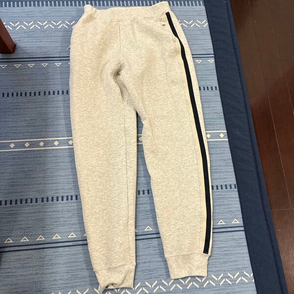 UNIQLO160センチ スウェットパンツ