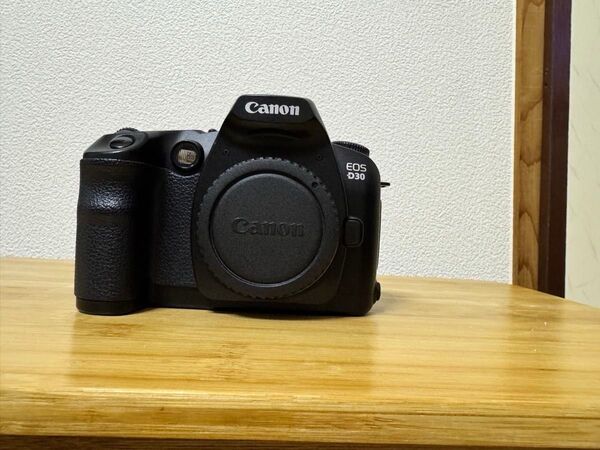 Canon デジタル一眼レフカメラ EOS D30 ブラック