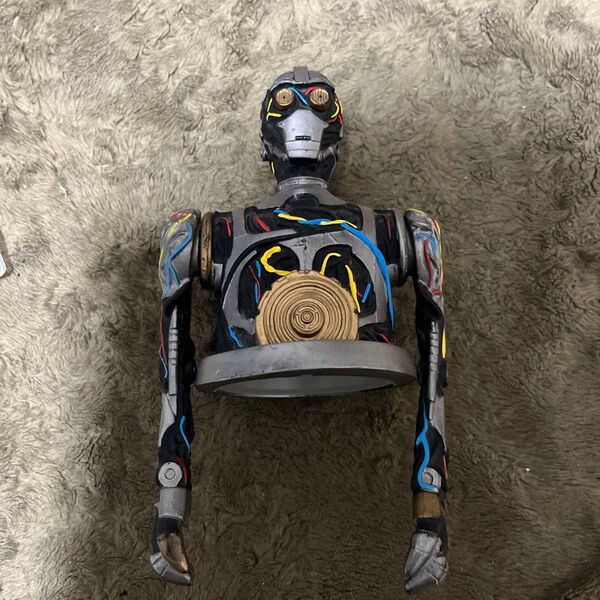 スターウォーズ C-3PO風フィギュア