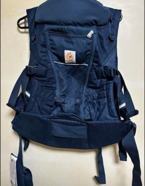 美品 エルゴベビー ADAPT SoftFlex mesh ミッドナイトブルー 抱っこ紐 抱っこひも