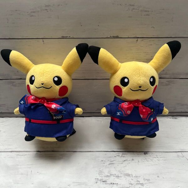 2個 ポケットモンスター ポケモン CAピカチュウ 羽田空港ver ぬいぐるみ マスコット
