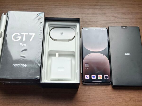 realme GT 7 Pro チタニウムシルバー RAM 12GB / ROM 256GB 中国版モデル