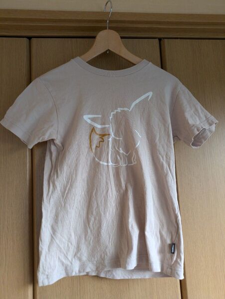 しまむら アウトドア長袖シャツ ユニクロ ポケモン コラボ Tシャツ ピカチュウ ベージュ 150cmサイズ