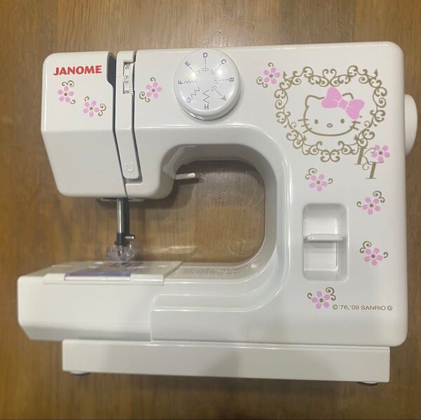ジャノメ ミシン ハローキティ ジャンク品 JANOME コンパクトミシン