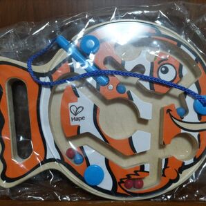 【Amazon価格の半額・早い者勝ち】 Hape ハペ おさかなころころ迷路 知育玩具 木製