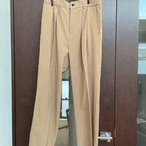 パブリックトウキョウ スラックス