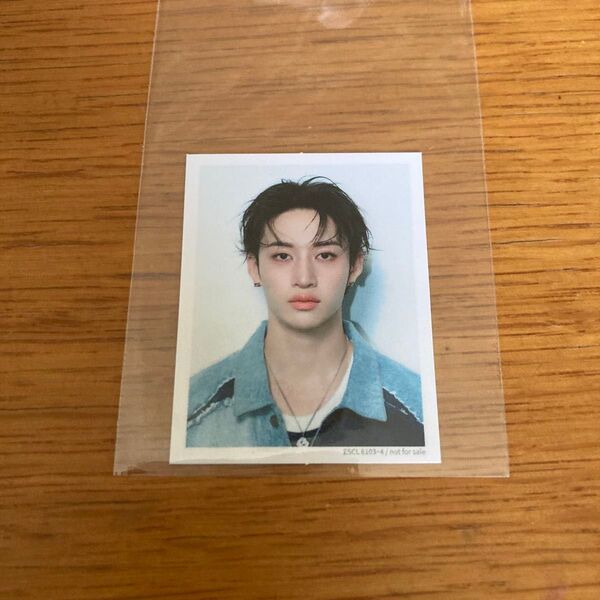 stray kids スキズ hollow 初回A封入 IDフォトA バンチャン