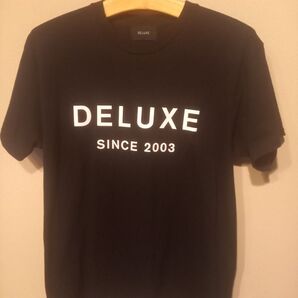 デラックス Tシャツ