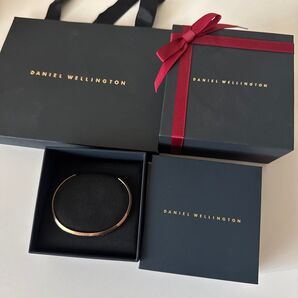 Daniel Wellington バングル ブレスレット ゴールド 未使用