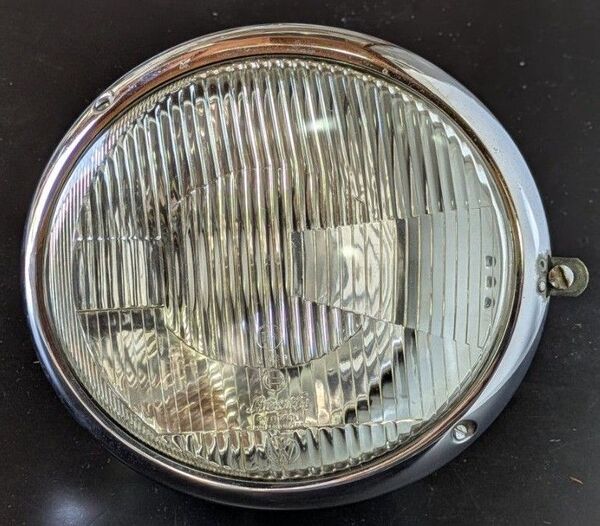 空冷VW TYPE-2 純正. BOSCH 4439 ヘッドライト ASSY 右 1個