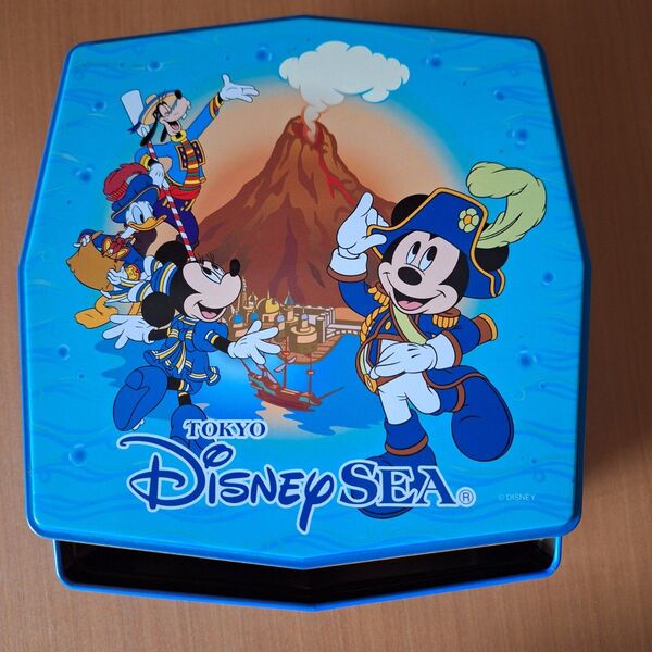 東京ディズニーシー お菓子の空き缶 ミッキー 小物入れ