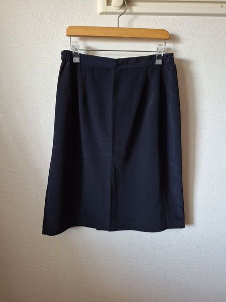 17号 タイト スカート シンプル