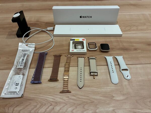 Apple アップルウォッチ Watch SE 第二世代 ベルト付き スマートウォッチ バンド スターライト 40mm