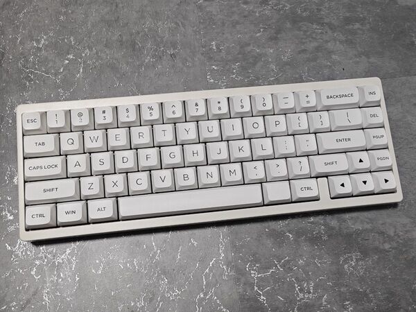 Lucky65 V2 メカニカルキーボード