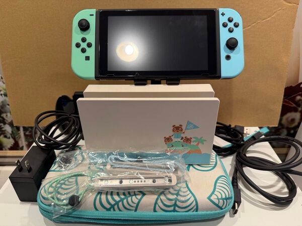 【美品】Nintendo Switch あつまれどうぶつの森セット 動作確認済 初期化済 特別仕様 ニンテンドースイッチ