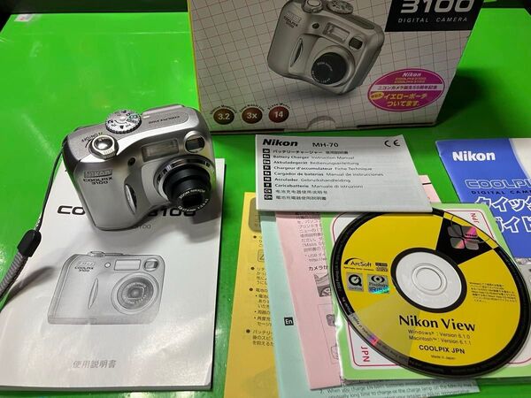 Nikon COOLPIX 3100 デジタルカメラ