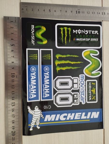 YAMAHAステッカー 1シート分 バイクステッカー モンスターエナジー レーシングステッカー motoGP ヤマハステッカー