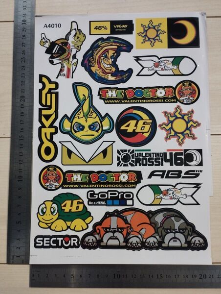 バイクステッカー 1シート分 レーシングステッカー motoGP VR46 ロッシ