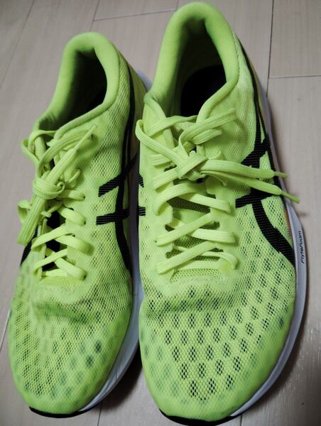 asics ランニングシューズ イエロー 26.0cm