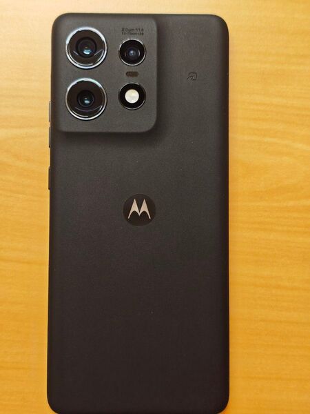 motorola edge 50 Pro 12/256GB ケース付き SIMフリー