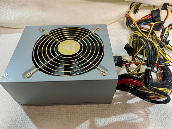 PC電源 750W 80PLUS