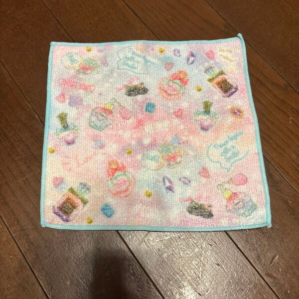 子供用 ハンカチ タオル 女の子 化粧品 ピンク 水色 可愛い 香水 英語 タオルハンカチ