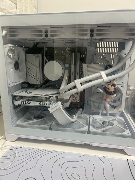 ゲーミングPC/Ryzen5 5500 × RTX 4060