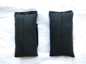  soft Touch weight black 1kg×2 piece ( belt through . have )