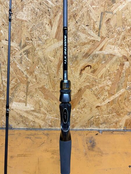 シマノ SHIMANO ベイトロッド 23バスワンxt 1610M2 バスロッド