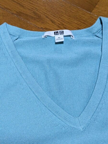 ユニクロUNIQLOニット XL大きめサイズ コットン Vネック長袖 2回着用