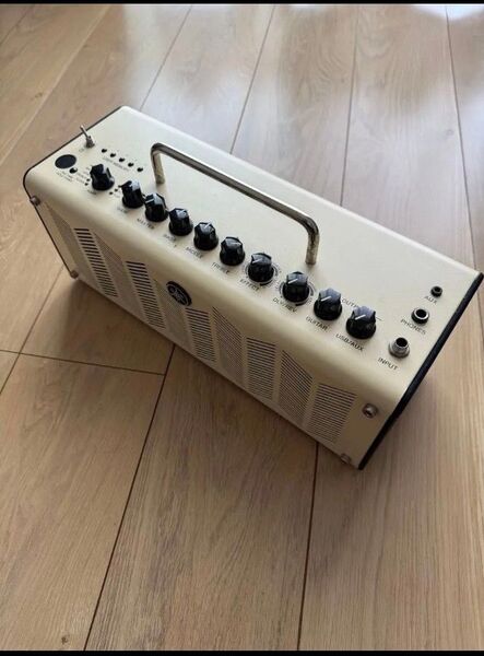 ※期間限定で今週まで特別価格 YAMAHA THR10 生産終了の貴重品 レアギターアンプ