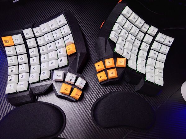 【美品】dactyl manuform 6x7 分割キーボード 完成品 即使用可能