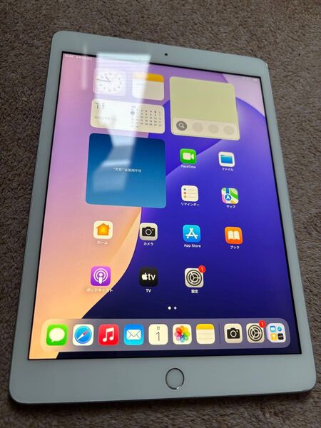 iPad 第8世代(無印)セルラーモデル バッテリー92% 32GB シルバー