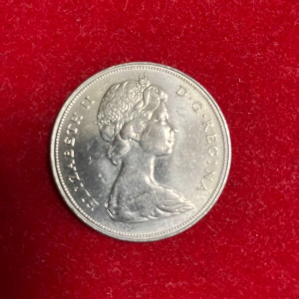 カナダ 1ドル硬貨 1969年 エリザベス2世 オーロラとカヌー
