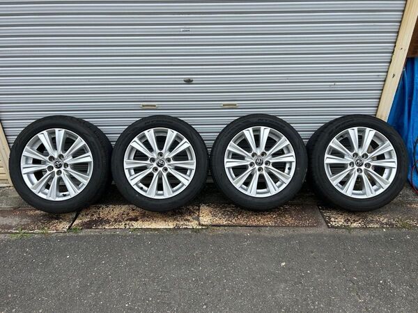 トヨタ純正 30系アルファード NT555G2 235/50R18 ヴェルファイア①