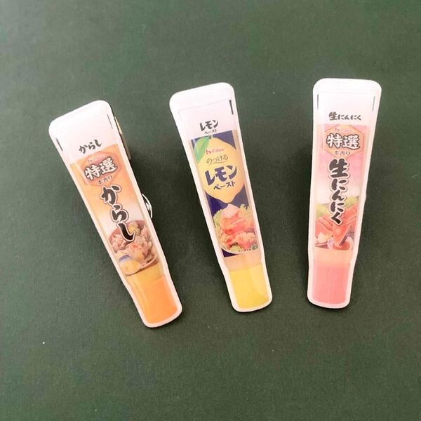 ピンバッジセット まとめて売り 詰め合わせ ペーストフェイクフードリアルピンズ 面白いガチャ 食べ物おもしろいグッズ雑貨 送料無料