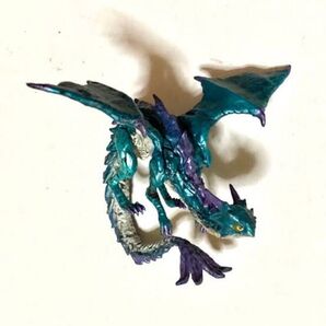 指乗せドラゴン 花田 青 ミニチュアフィギュア置き物 マスコットコレクション SO-TA ガチャ 送料無料匿名配送